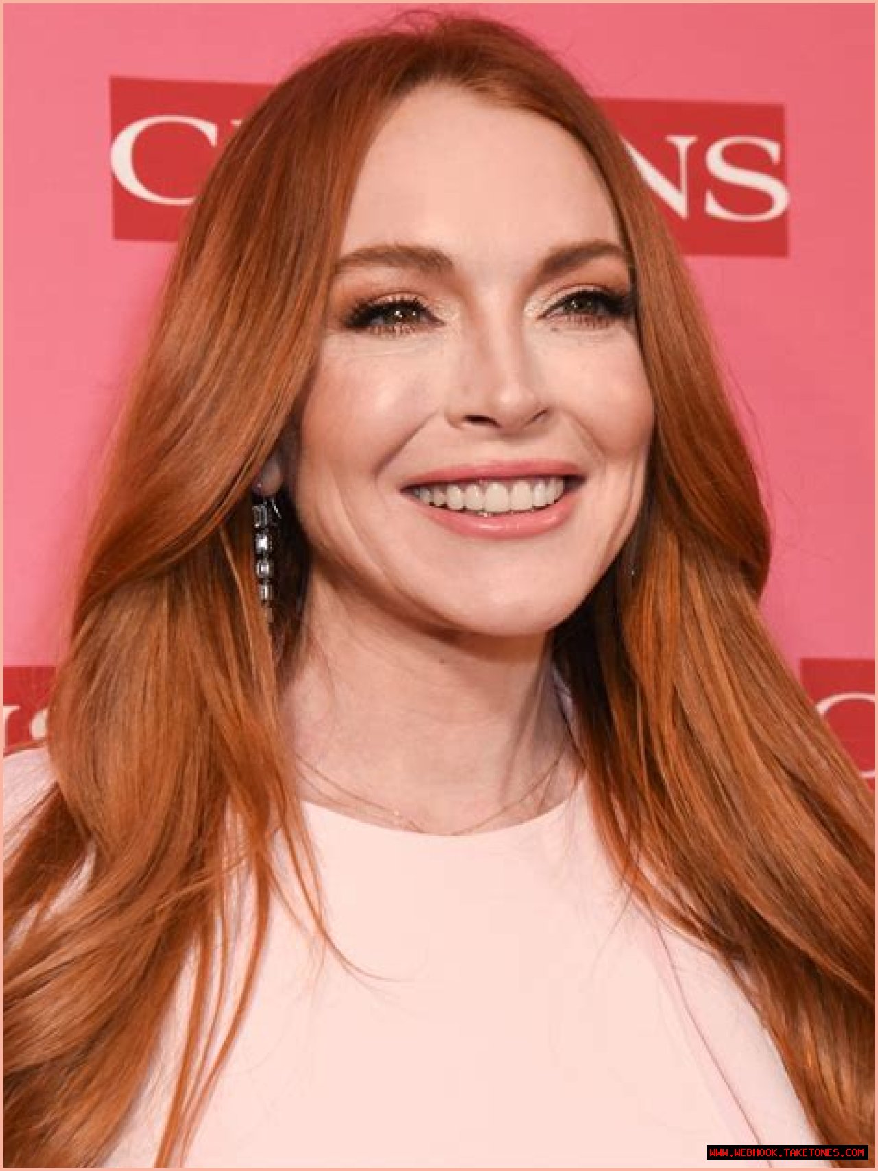 Lindsay Lohan Is All Smiles in Selfie Celebrating Her 38th Birthday